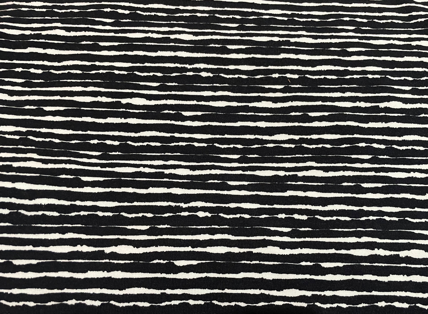 Black & white stripes 5y+