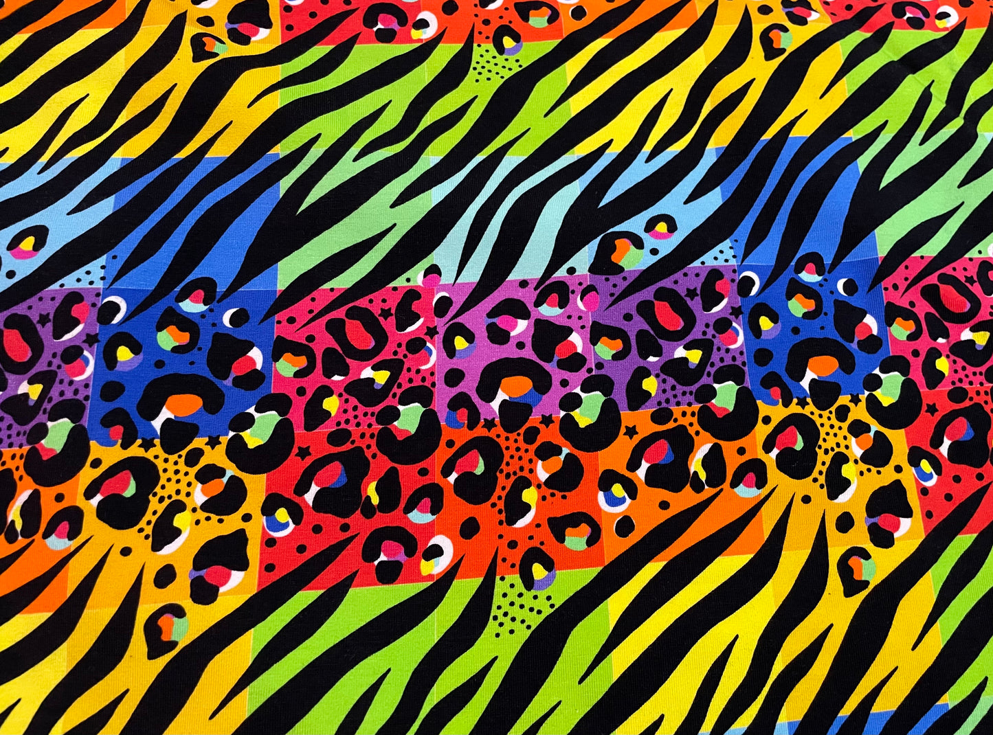 Leopard rainbow squares 5y+