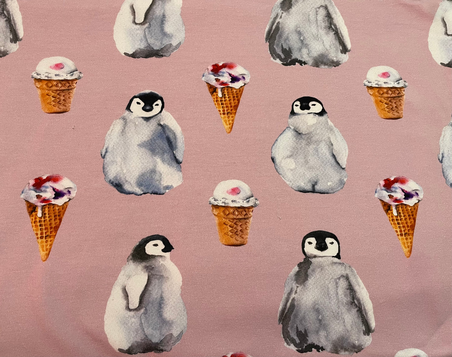 Penguin ice creams pink