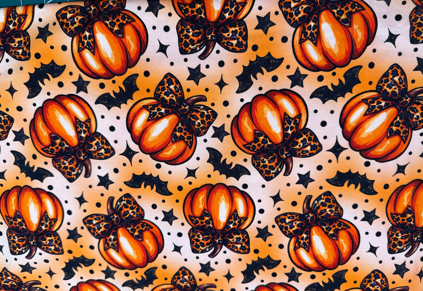 Leopard pumpkin bats orange