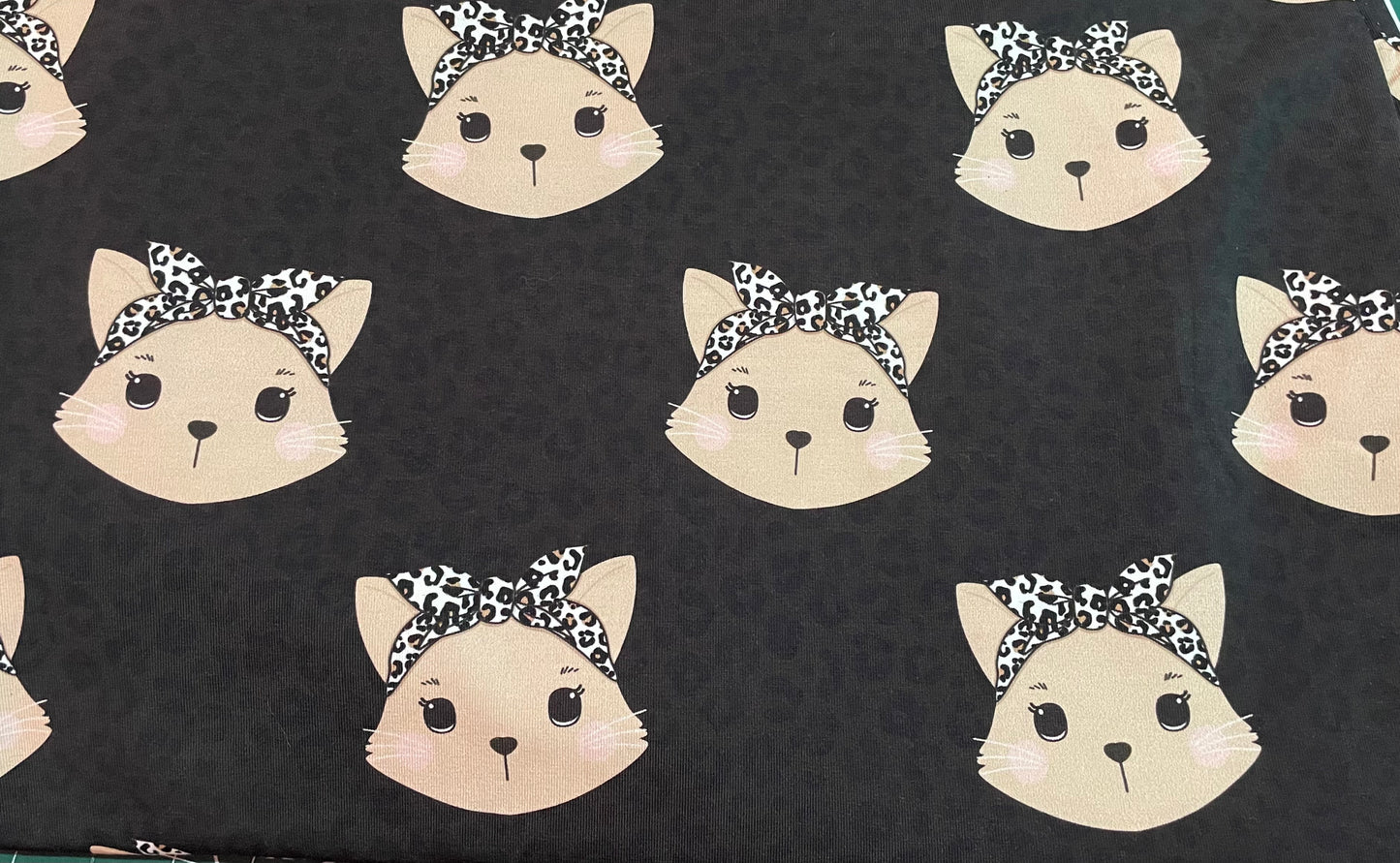 Leopard kitty black