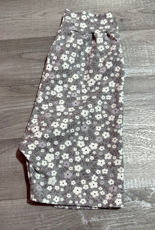 Floral bike shorts 6-7y