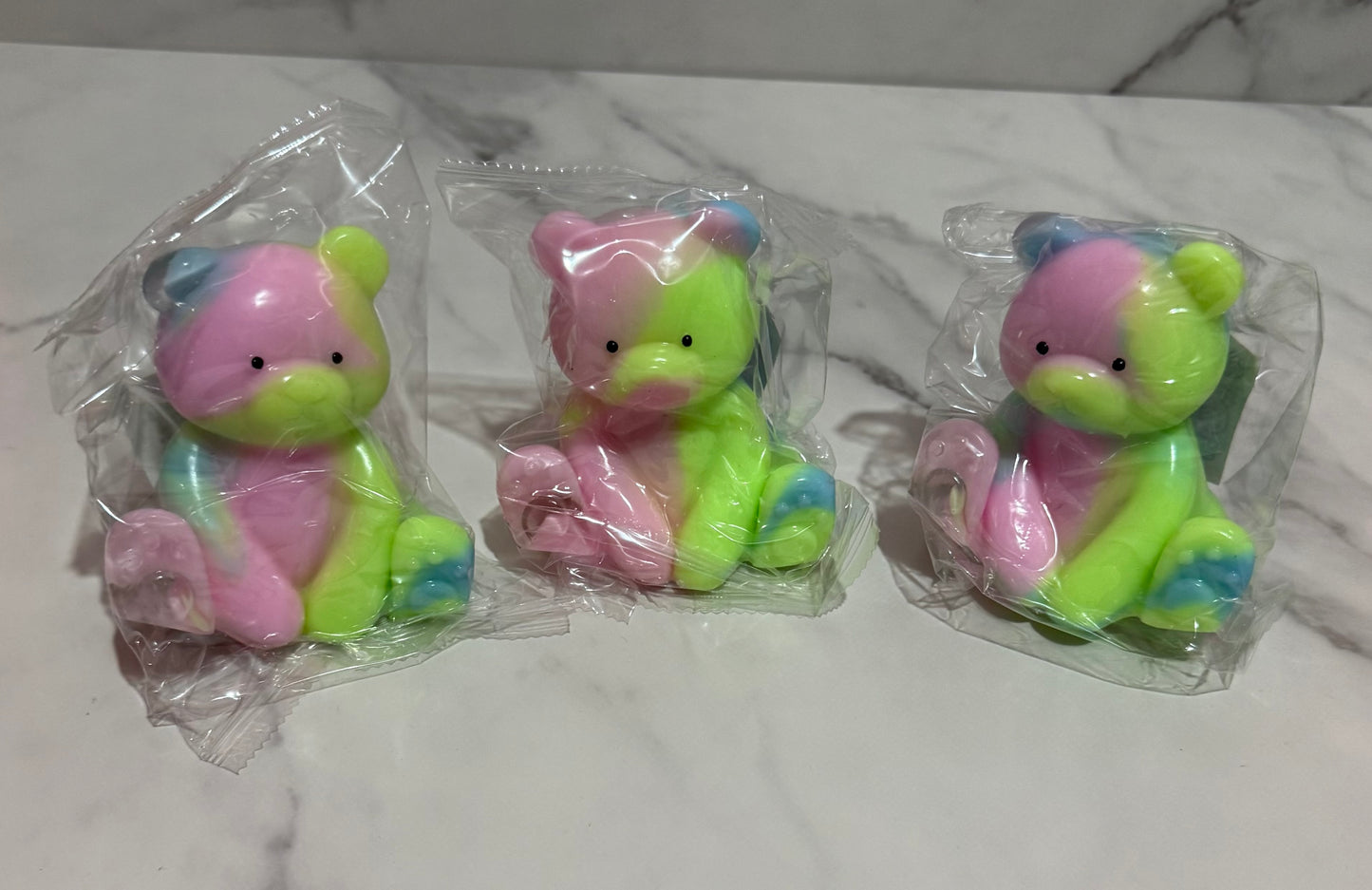 Pastel marble bears