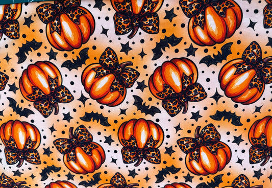 Leopard pumpkin bats orange