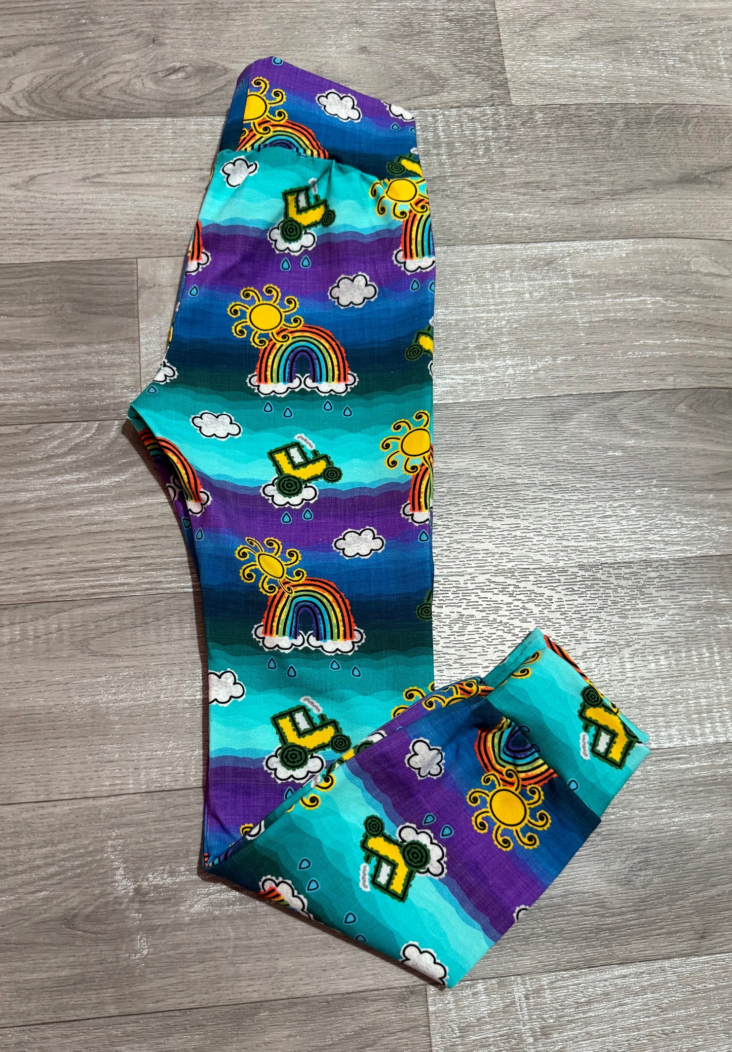Rainbow tractor leggings 4-5y