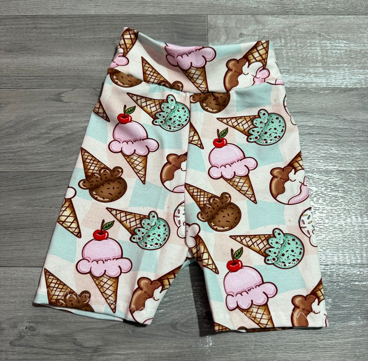 Ice cream bike shorts 2-3y