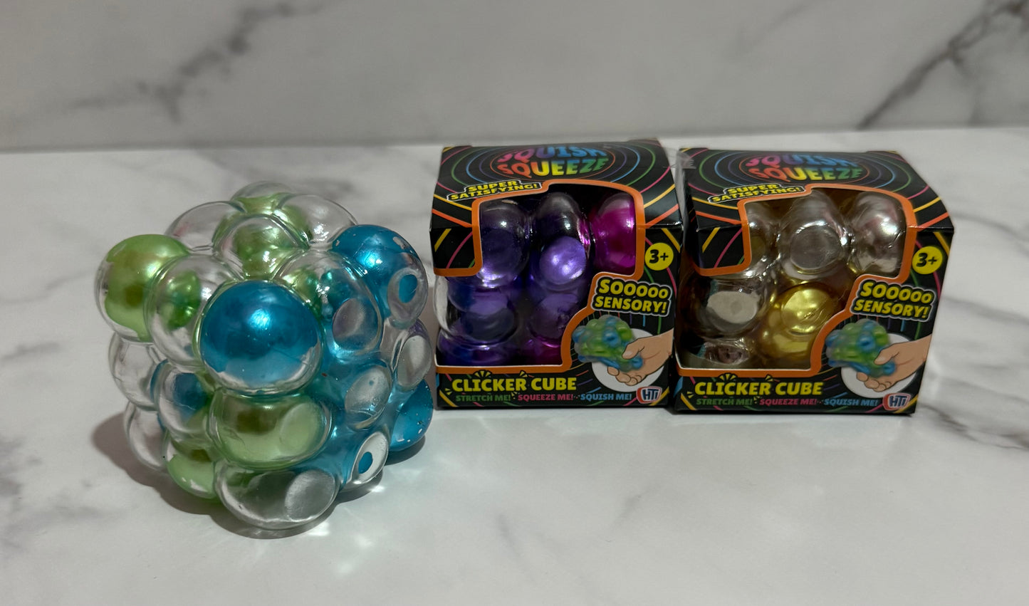 Clicker cubes