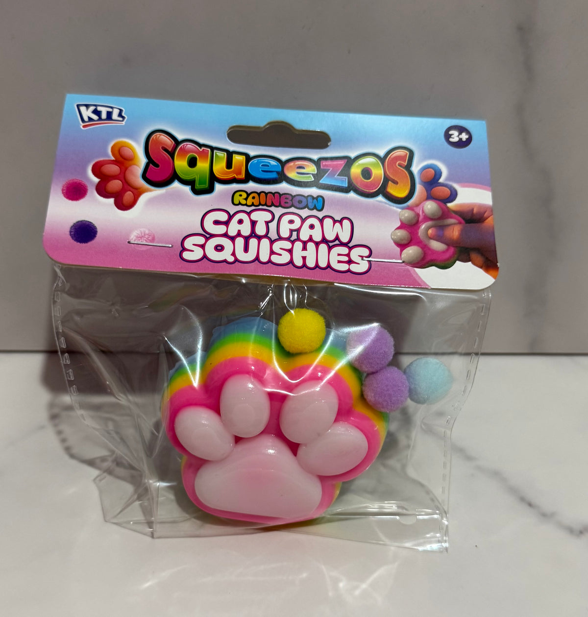 Taba rainbow cat paw